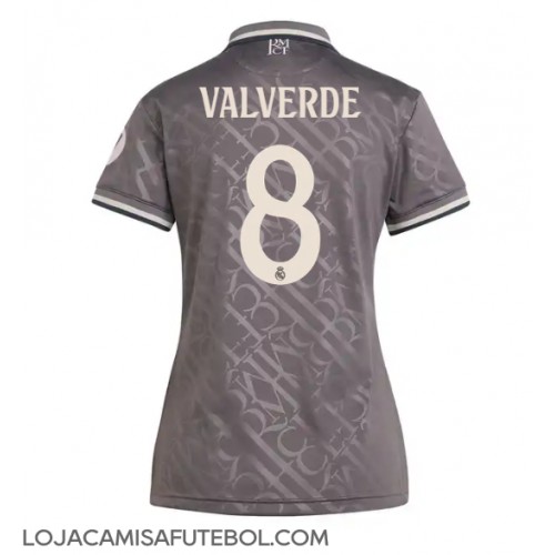 Camisa de Futebol Real Madrid Federico Valverde #8 Equipamento Alternativo Mulheres 2024-25 Manga Curta